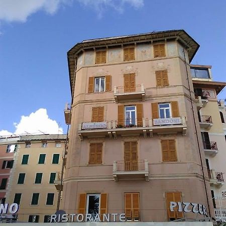 Albergo Bandoni ราปาลโล ภายนอก รูปภาพ